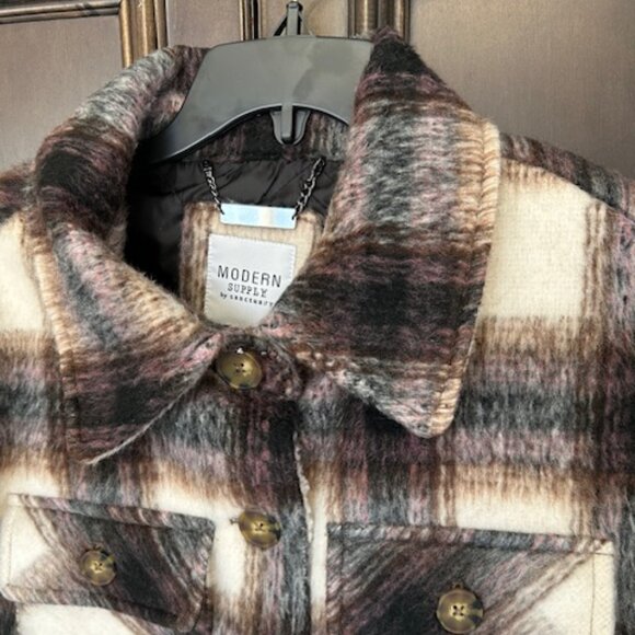 Modern Supply by Sanctuary Faux Wool Collared neckline Long Sleeve Plaid Shacket - Picture 4 of 14